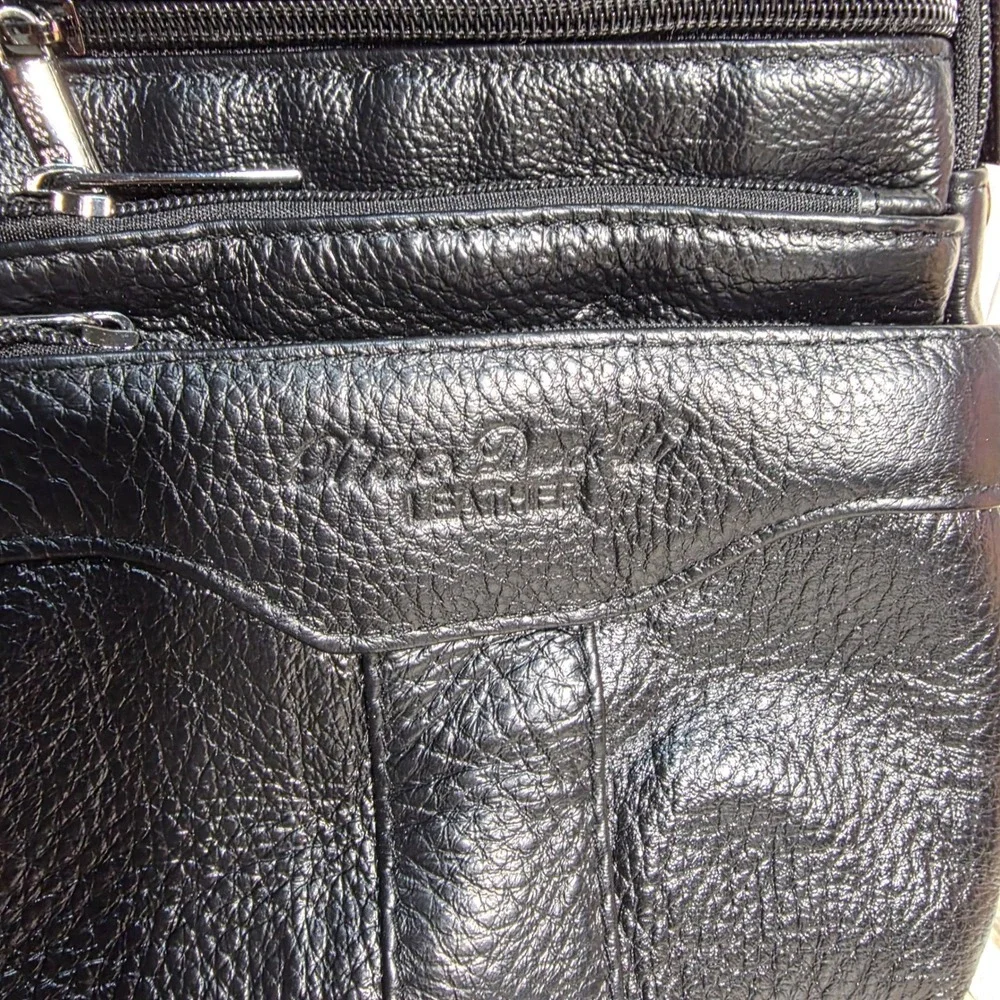 Xiao Duo Li Black Genuine Leather Messenger Crossbody Bag Multi Pocket Travel